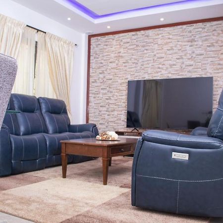 Luxury Suites Chester One 다카르 외부 사진
