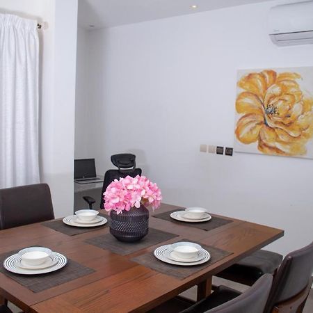 Luxury Suites Chester One 다카르 외부 사진