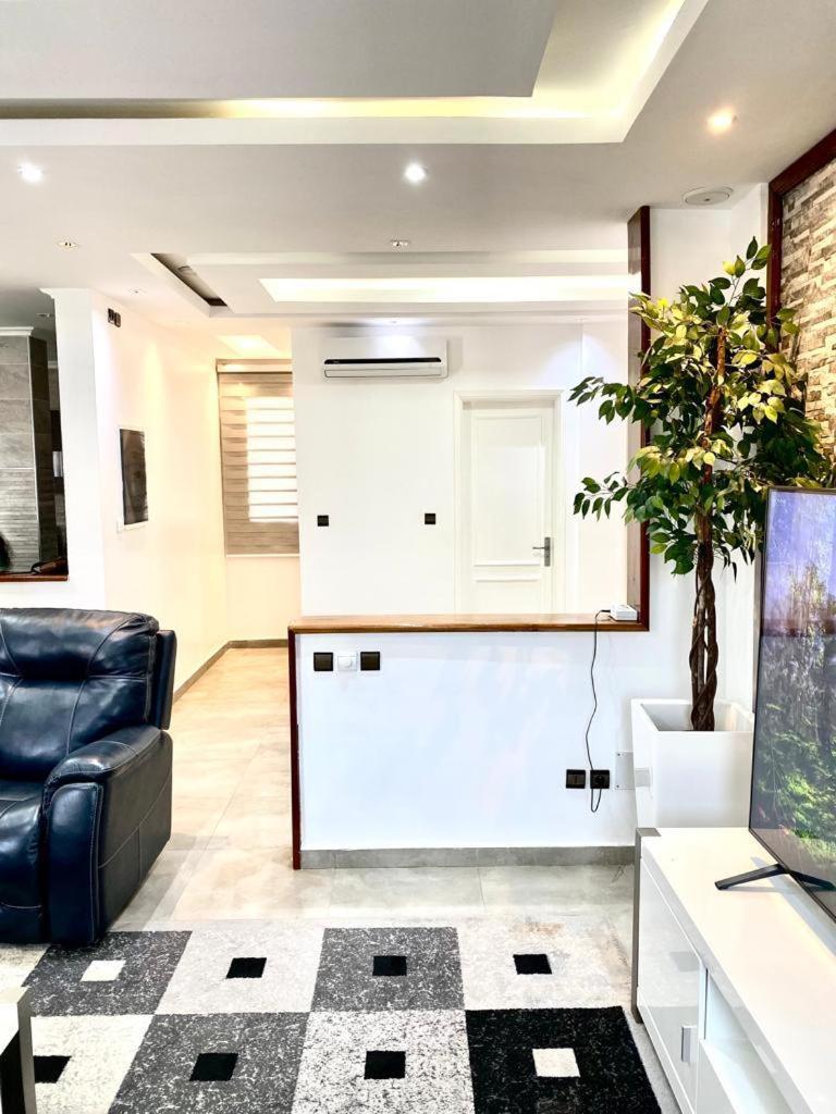 Luxury Suites Chester One 다카르 외부 사진