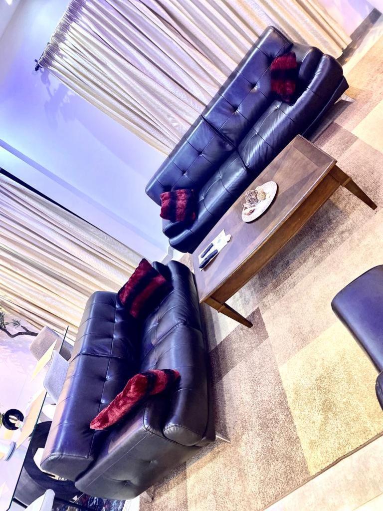 Luxury Suites Chester One 다카르 외부 사진